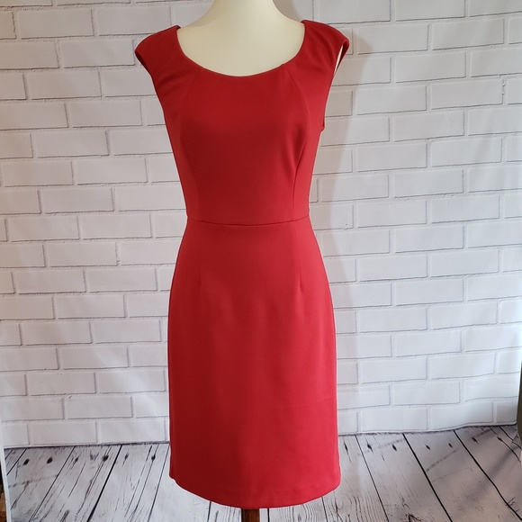 NWT WHITE HOUSE BLACK MARKET Red Sheath Dress - Picture 3 of 4